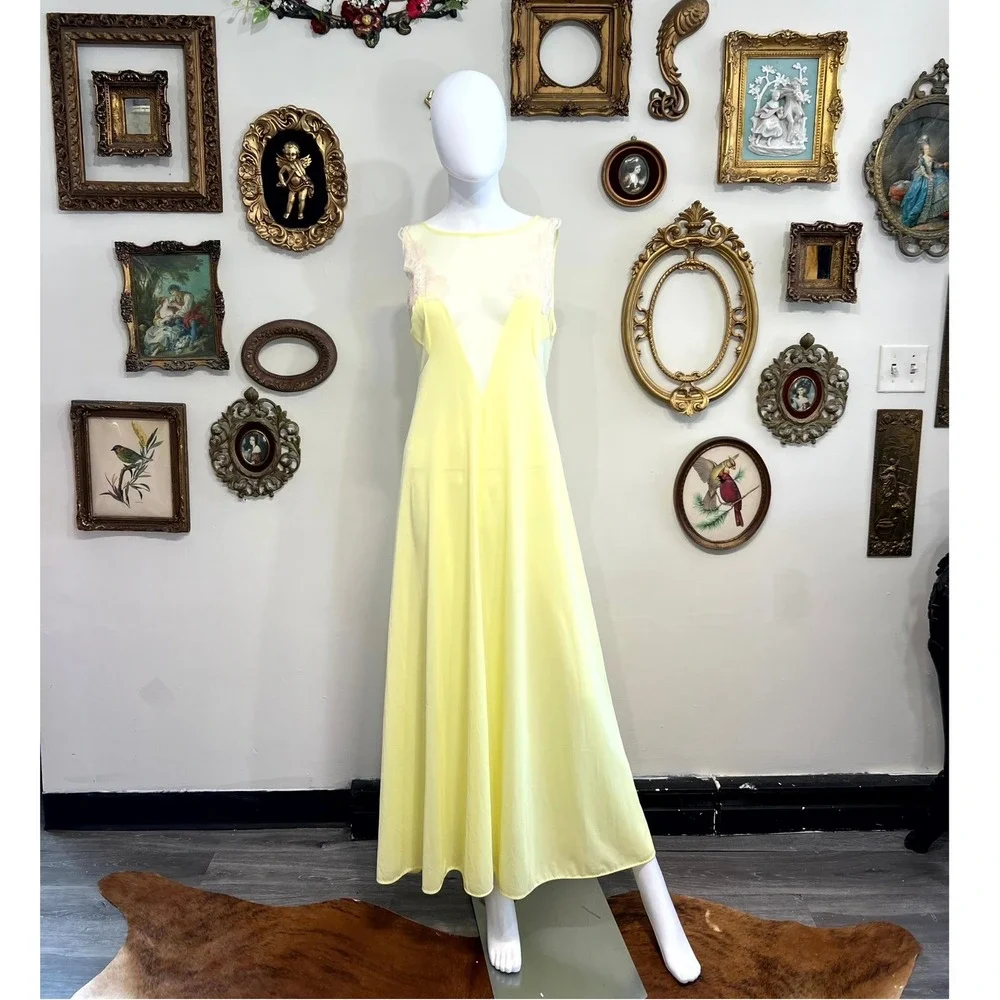 Vintage Aristocraft‎ by Superior Lace Trim Maxi Nightgown Large